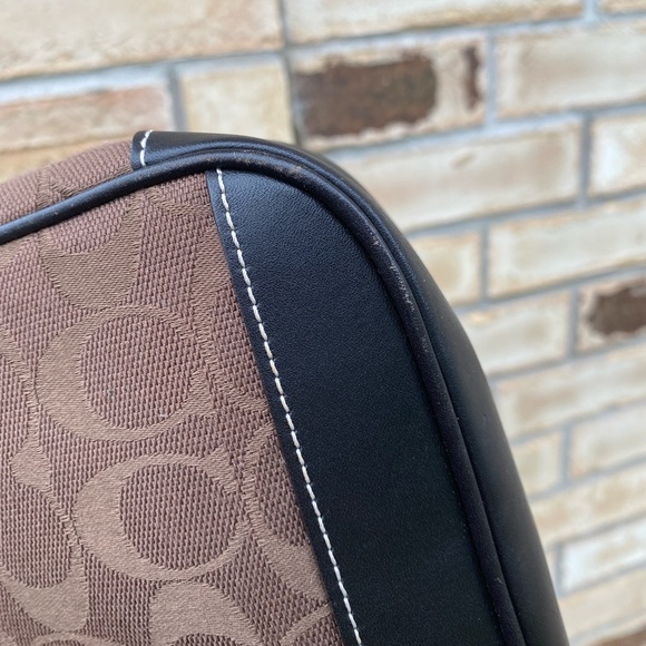 Coach Y2K Brown Coach Demi Baguette - Picture 7 of 7